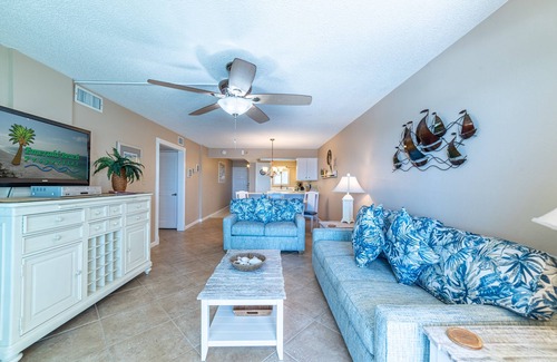 Panama City Condo | Seas The Day Regency Towers 1122-Beachfront-Renovated! Fantastic Views!
