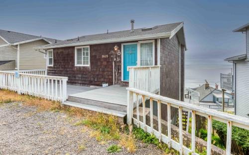 Lincoln City House | Seas the Day