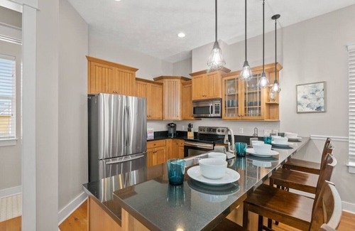 Biltmore Beach House | Seas The Day: Private Htd Pool, Hot Tub, Golf Cart, Fire Pit, FREE Activities!