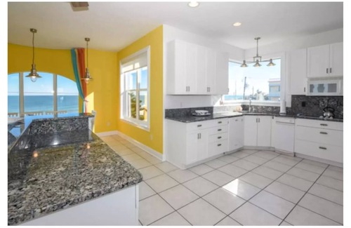 Avalon by the Sea House | "Seas the Day" (Week or Month) on Ormond Beach with Pool and Ocean Views