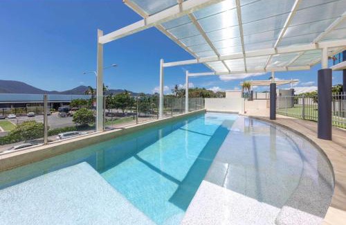 Cairns Central Business District Apartment | Seascape