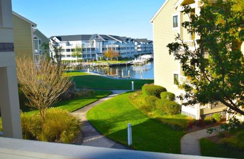 Heron Harbour Isle Apartment | Seascape-Heron Harbour 202-3 condo