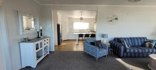Riverton House | Seascape Retreat