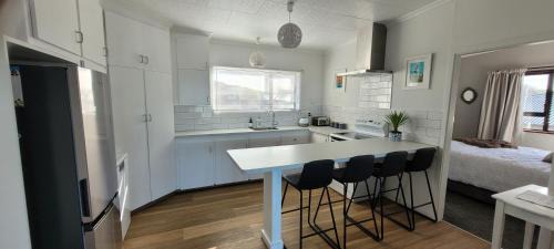 Riverton House | Seascape Retreat