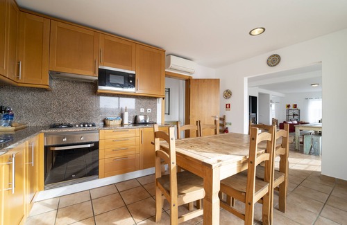 Carrapateira Villa | Seascape - Surf, Family & Comfort
