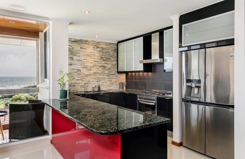 Semaphore Park Apartment | Seascape | Vacation Mode | 2 Bed Ocean View w BBQ
