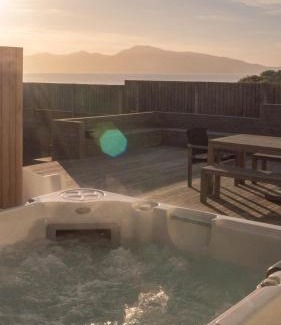 Raumati South House | Seascapes Beachouse