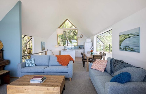 Punakaiki House | Seascapes Punakaiki a Luxury self-contained house.