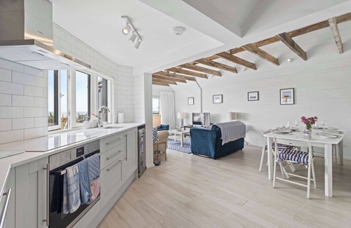 Pevensey House | Seashells-Stylish Coastal Living