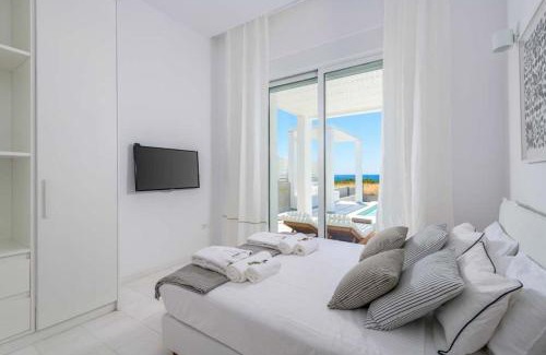Lahania Villa | Seashore Beachfront Villa