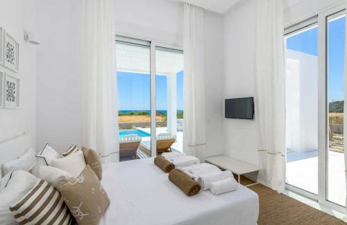 Lahania Villa | Seashore Beachfront Villa