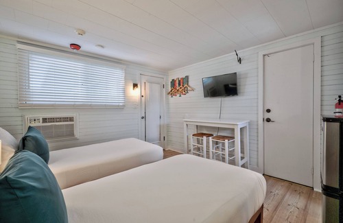 Ocean Bay Park Hotel | Seashore Condo Hotel Junior Suite, Cozy Fire Island Escape, Near Ferry - With Bay Views and Steps from the Beach.