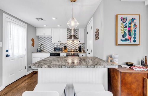Ortley Beach House | Seaside 2BR & 1.5BA, Walk to Beach & Badges