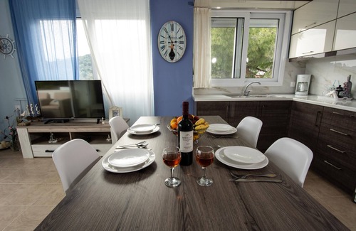 Faistos Apartment | Seaside Apartments-Pasifai