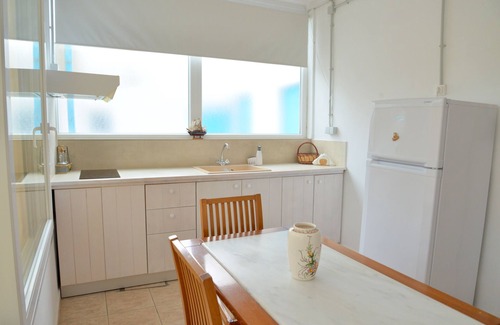 Tripiti Apartment | Seaside Apartment in Klima, Milos, 1st floor