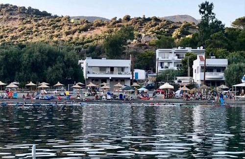Kaloi Limenes Apartment | Seaside Apartments-Cristina