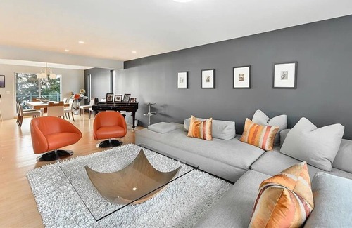 White Rock House | Seaside Bliss: YUS White Rock Home