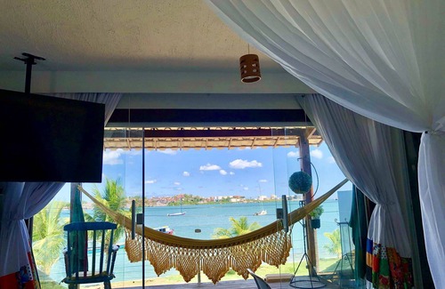 Madre de Deus House | Seaside Getaway Suite on Maria Guarda Island - BAH079
