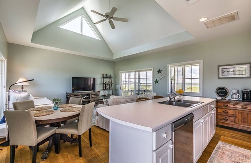 Oceanmarsh Subdivision House | Seaside Bungalow With Million Dollar Views