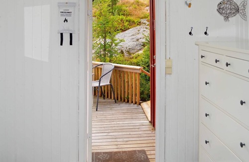 Hoviksnas House | Seaside Charm in Hoviksnas-By Traum