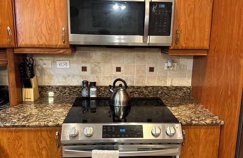 Ives Estates Apartment | "Seaside Chic: Near Aventura Mall"