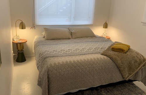 Wellington Apartment | Seaside City Hideaway