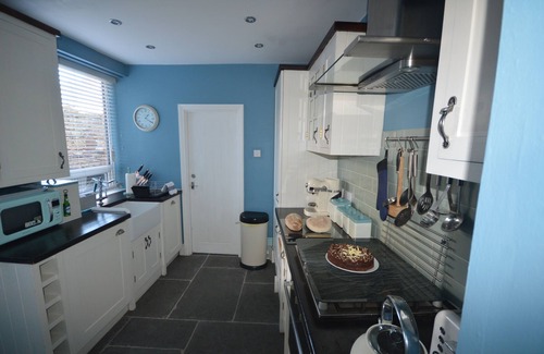 Newbiggin-by-the-Sea House | SEASIDE COTTAGE WITH SEA VIEWS
