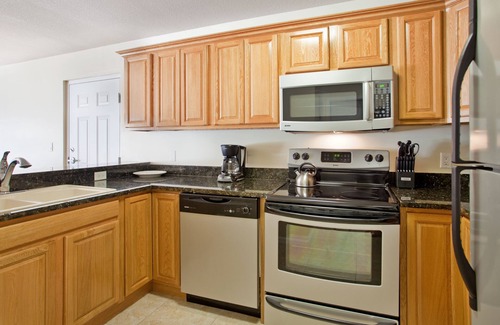 Crystal Harbour Apartment | Seaside Dream! 2 Spacious Units, Outdoor Pool, Steps to North Sound Golf Club!