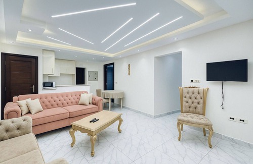 Al-Manasrah Ski Chalet | Seaside Chalet in Porto Said for Families