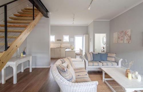 Keurboomstrand Apartment | Seaside Escape at The Dunes: Walk to Beach Braai