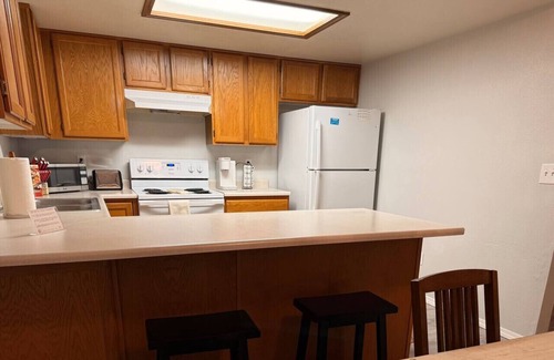 Meridian House | Seaside Escape downtown Meridian