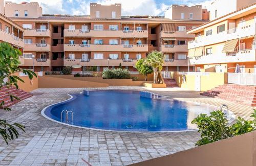 Puerto de Guimar Apartment | Seaside Escape, Pool & Terrace in Puertito Güímar