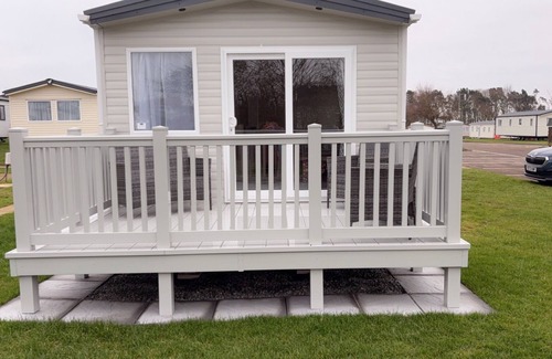 Cayton Bay House | Seaside Escape in Scarborough