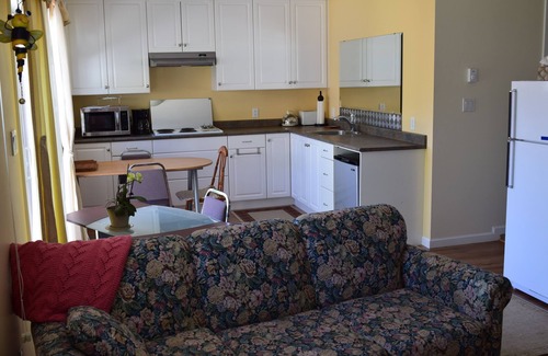 Metchosin Apartment | Seaside Family Home with a peaceful setting overlooking a sheltered bay