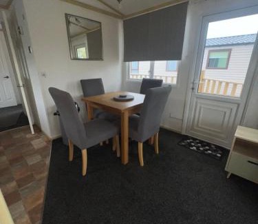 Wesham House | Seaside Getaway - Lytham Road