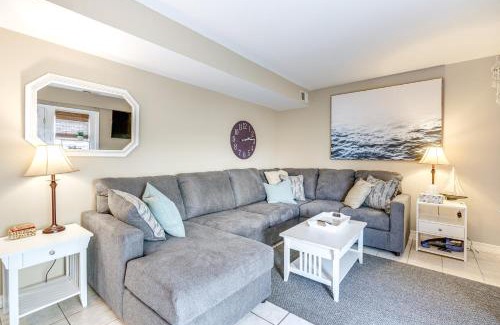Seaside Heights Apartment | Seaside Heights Condo with Deck Walk to Boardwalk!