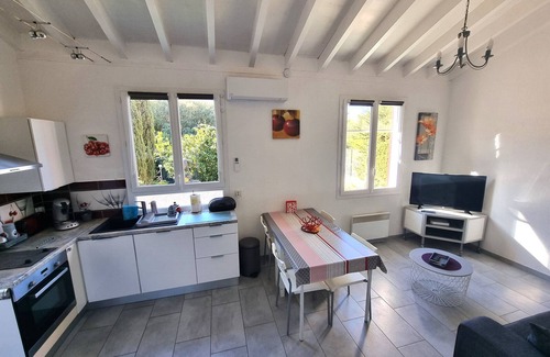 Port-Vendres Apartment | Seaside House in Port-Vendres: AC, Garden, Parking, WiFi