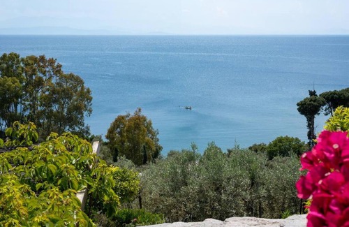 Afissos House | Seaside House with view over Pagasitikos