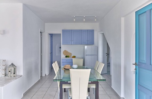 Piso Livadi Apartment | Seaside Ilios Home With View, 50m From Logaras Sandy Beach