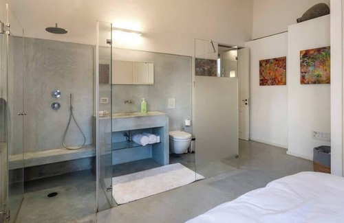 Jaffa House | Seaside Luxury House With Patio - Old Jaffa
