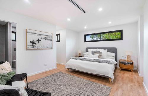 Noraville House | Seaside Manor