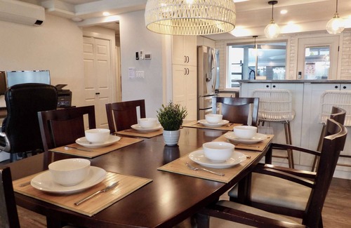 Regional District of Nanaimo Condo | Seaside Oasis - 1BDRM - Ocean View - Kitchen