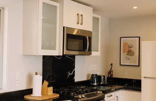Nelson Apartment | Seaside Paradise Executive Apartment on Nelson’s iconic Waterfront