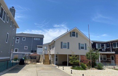 Ortley Beach Apartment | SEASIDE PARK, Enjoy all that the Jersey Shore has to offer.