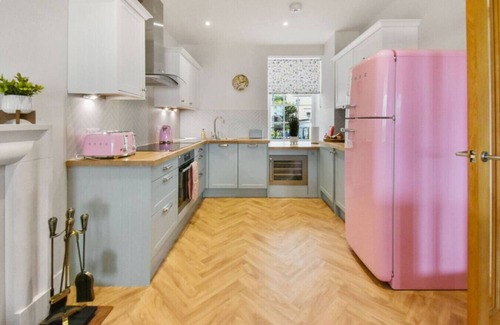 Aberdour House | Seaside Place, Aberdour
