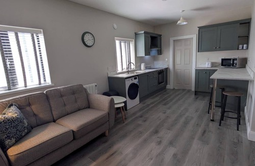 Inverin Apartment | Seaside Retreat - 4 Guests - Near Aran Islands