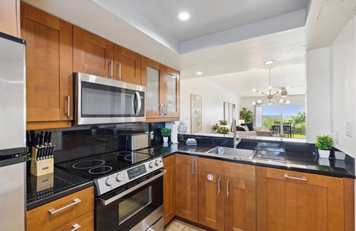 Cocoa Beach Condo | Seaside Retreat Ground Floor Condo w/Pool!