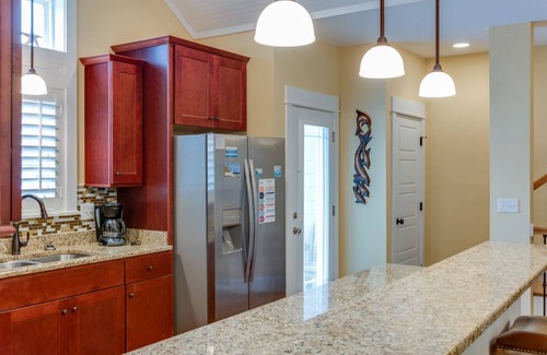 Corolla Light House | Seaside Serenity: Golf Discounts, Club Access, Spa