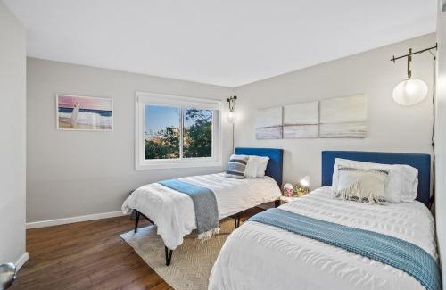 Ocean Beach House | Seaside Serenity with Ocean Views