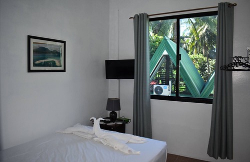 Catarman House | Seaside Travelers Inn by Camiguin Island Home